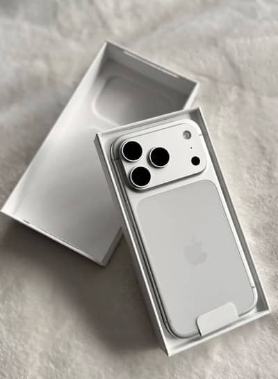 GNEXT 2 year warranty,PTA Approved,256 GB,Silver colour,Cycle 17 only