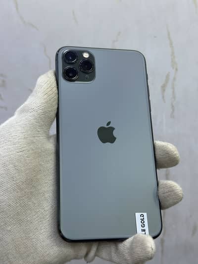 I phone 11 pro Max 256 GB Factory Non PTA Battery Changed 10 by 10