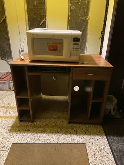 Big office table. woo den