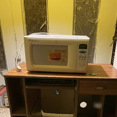 Dawlance big 36 litre microwave oven