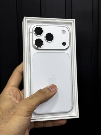 Iphone 17 pro 256gb non pta fu with box              11 12 13 14 15 16