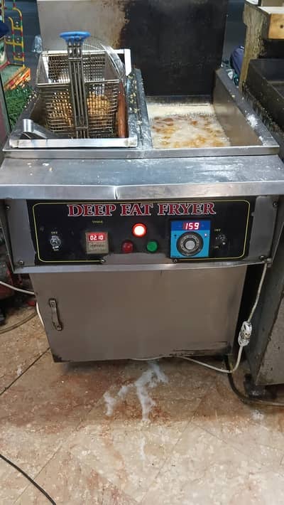 20 Liter Deep Fryer for Sale - Good Condition