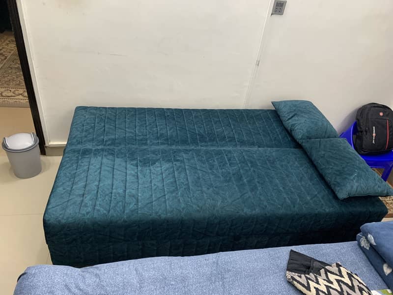 Sofa cumbed 5