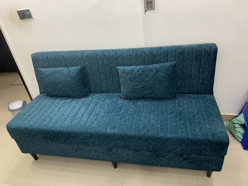 Sofa cumbed 6