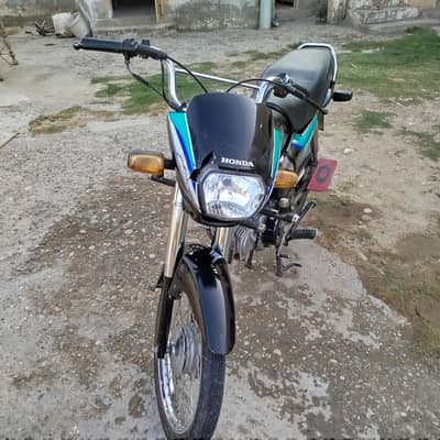 honda 70 dreem for salll
