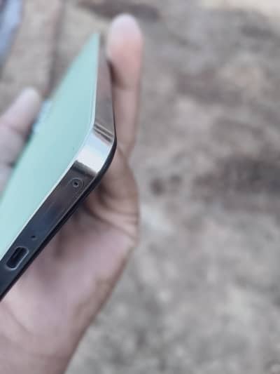 y 100 is a best mobile