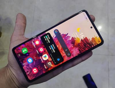 Samsung S20 Fe 8/128GB Ram 5G mobile for sale