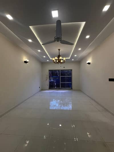 10 Marla 4 Bed Full House for Rent in DHA Phase 6