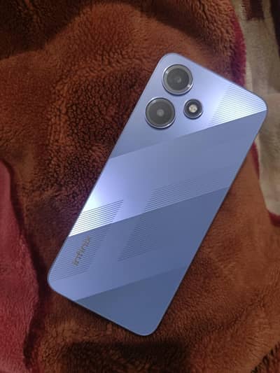 Infinix Hot 30 play 9.5/10 condition