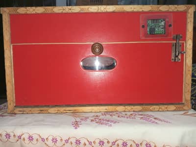 Manual Egg Incubator – 50 & 100 Eggs Capacity | Digital Temperatur