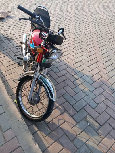 honda CD70 for sale