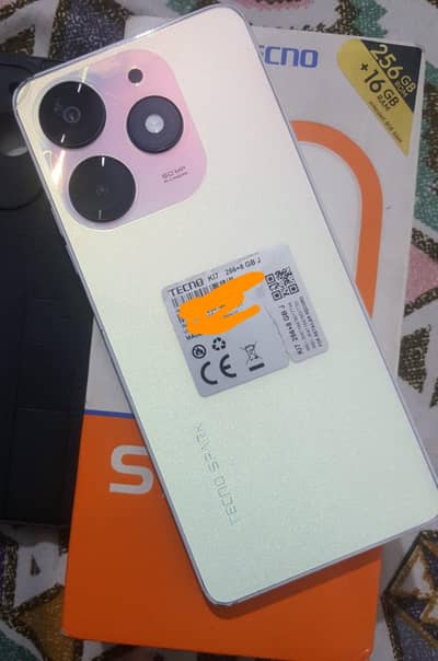 spark 10 pro 256gb 16gb ram