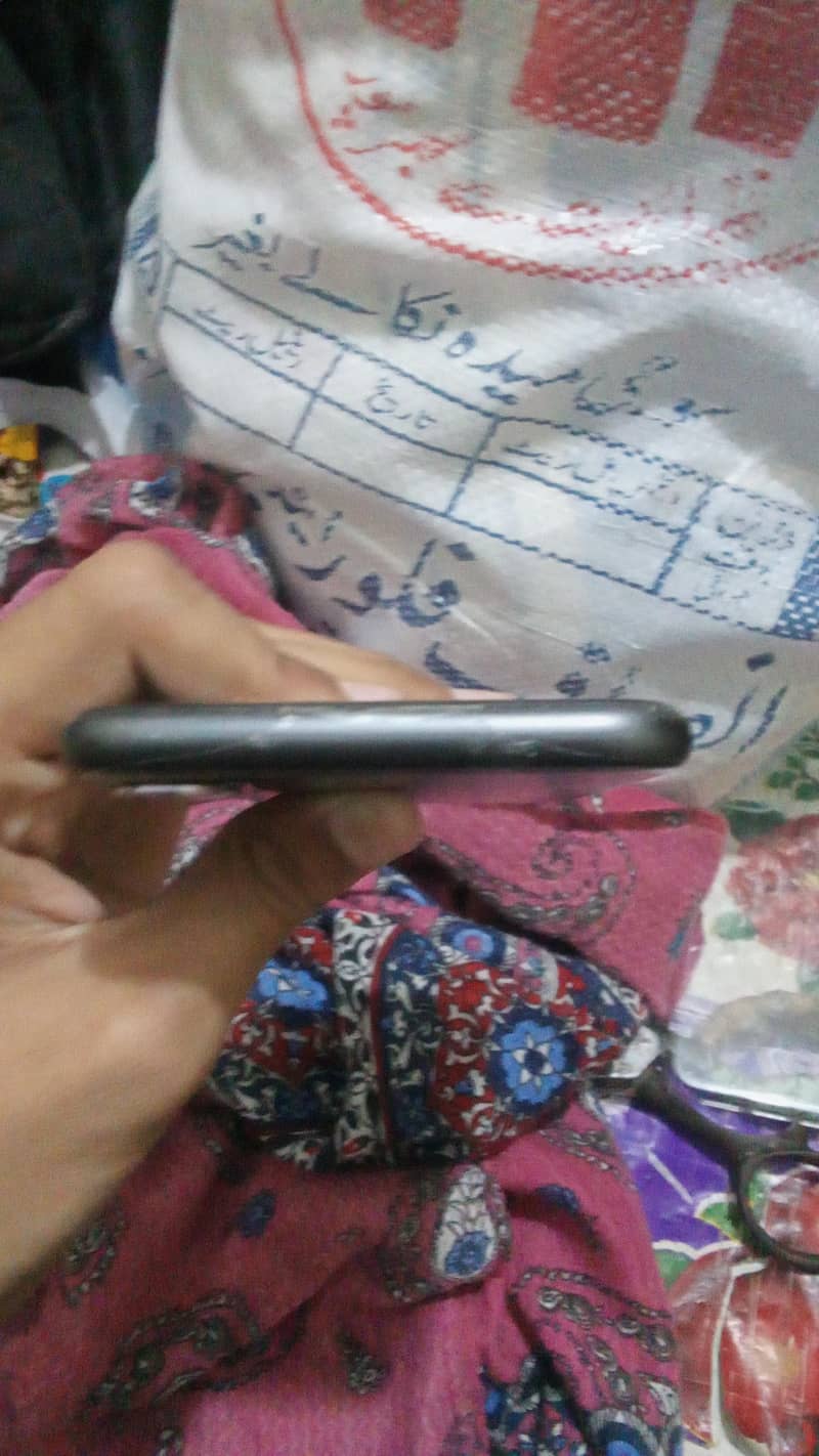 IPhone 11 3