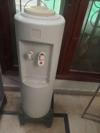 Water Dispenser