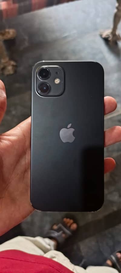 iPhone 12 factory unlock