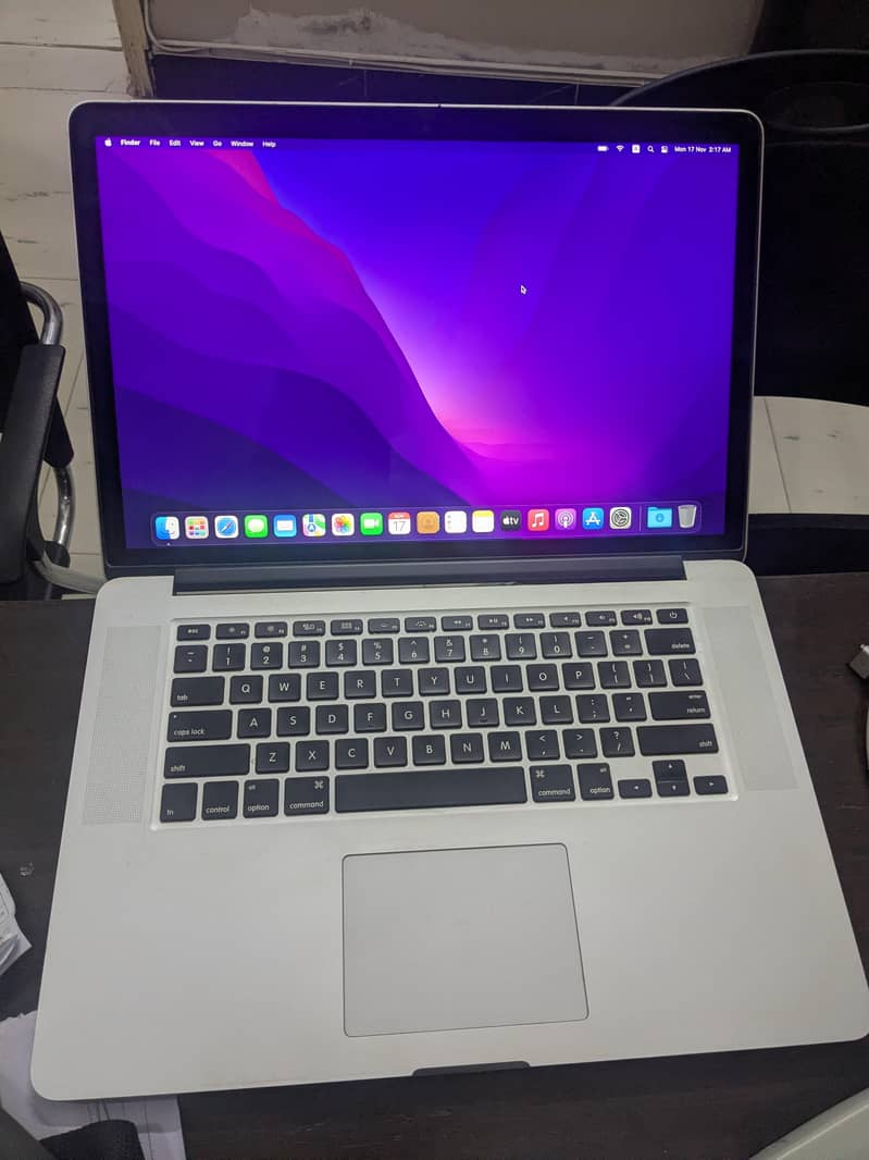 MacBook pro 2015 0