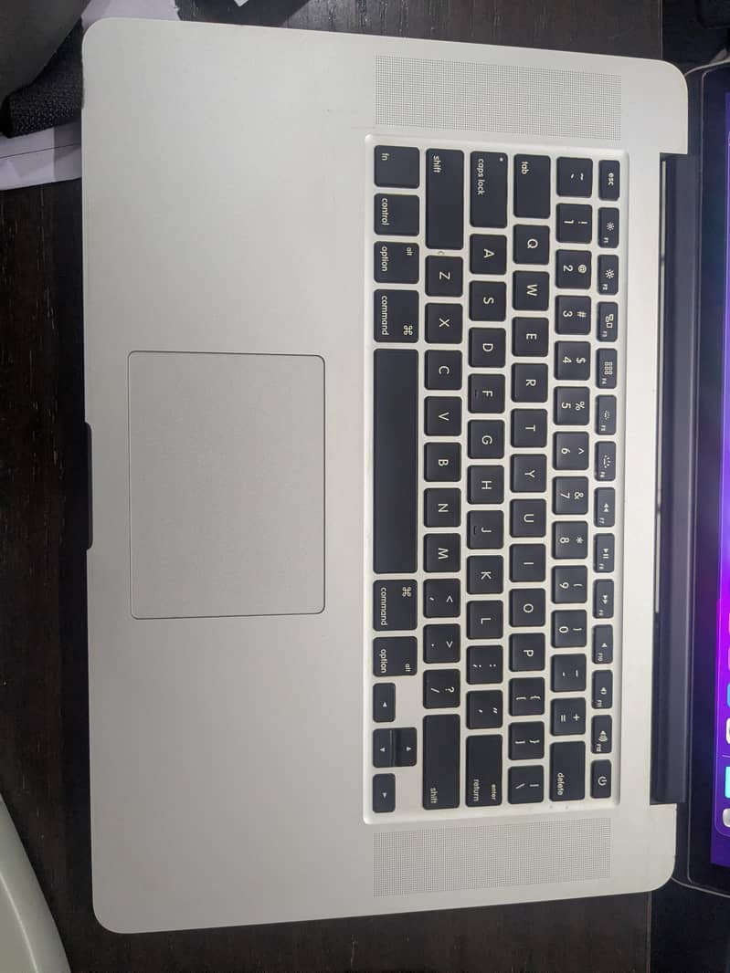 MacBook pro 2015 1