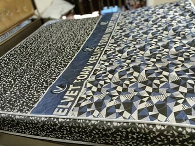 King Size Velvet Foam Mattress