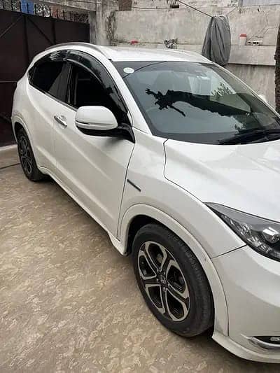 Honda Vezel 2014 for sale almost original