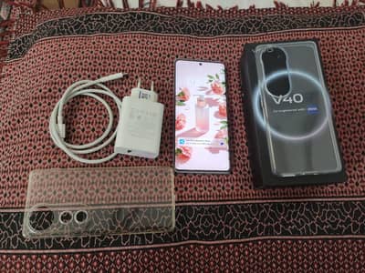 vivo v40 5G 12+12 & 256 Gb Brand New
