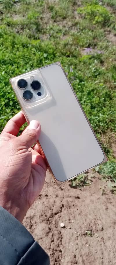 IPhone 13 pro max 94℅health non pta