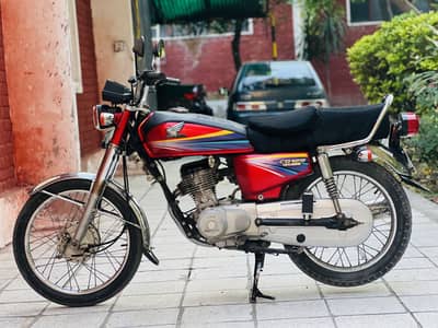 Honda CG125 Genuine Non Accident Clean Bike