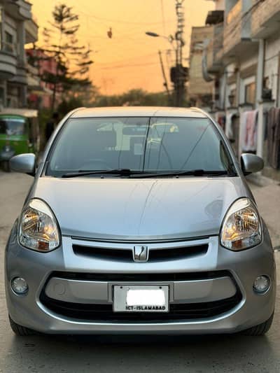 family used car b2b genine condition  10/10