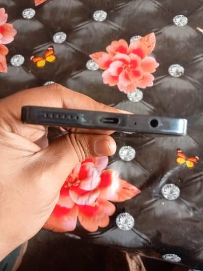 Tecno common 20 for urgent sale