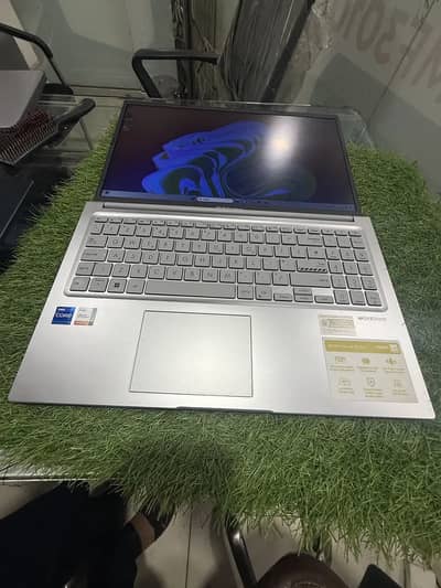 Asus Vivobook Laptop Core i7 13th Generation Best Heavy laptop