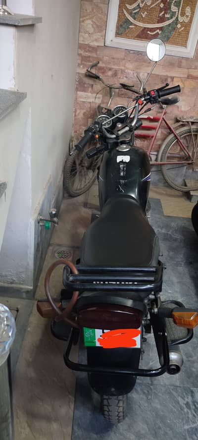 Gs150 2016 model, Good Condition