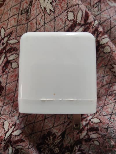 OnePlus 65 watt warp charger super vooc