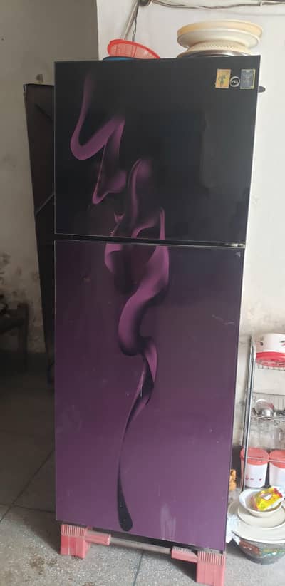 Pel glass door refrigerator