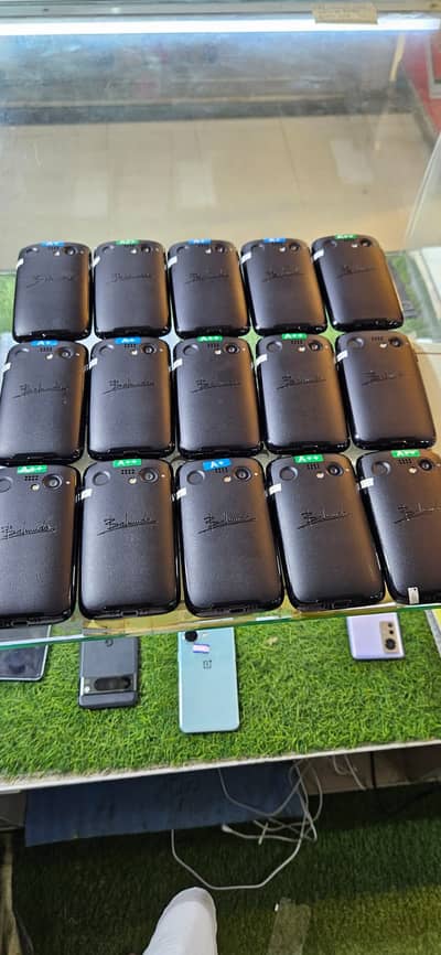 Balmuda Mobile / 6-128GB / 90 fps 775 snapdragon water pack (1700 Tax)