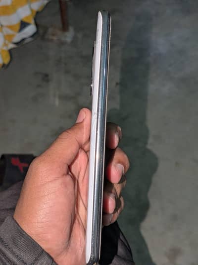 Poco F3 8 128 back brack ha Daba charger or cover ha