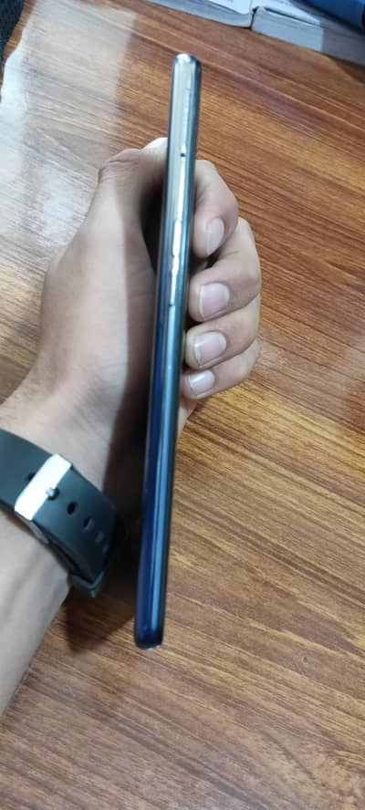 oppo f19 6gb ram 128gb room