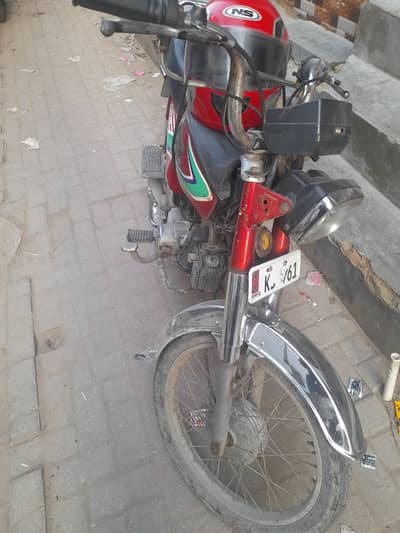 honda 70 karachi ragstrtion hai compny ke nam hai byk