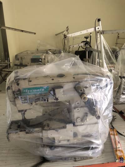 Industrial sewing machine