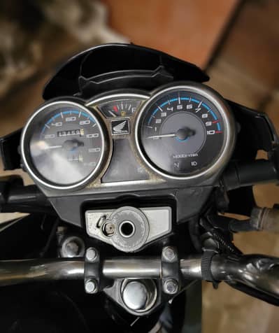 honda cbr 150 2018 Full Genuine