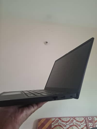 DAMAGED Laptop FOR SALE