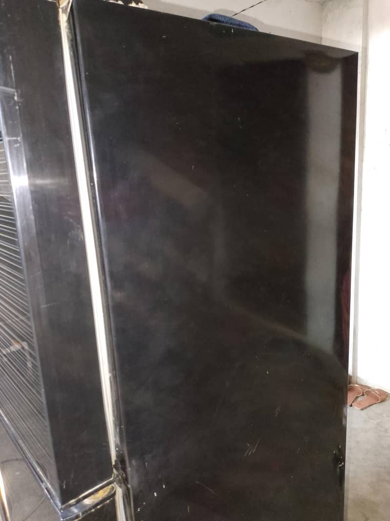 Orient Fridge 14