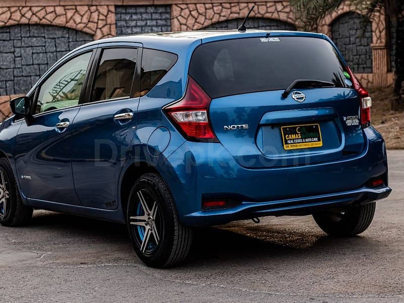 Nissan Note E Power 2017 3