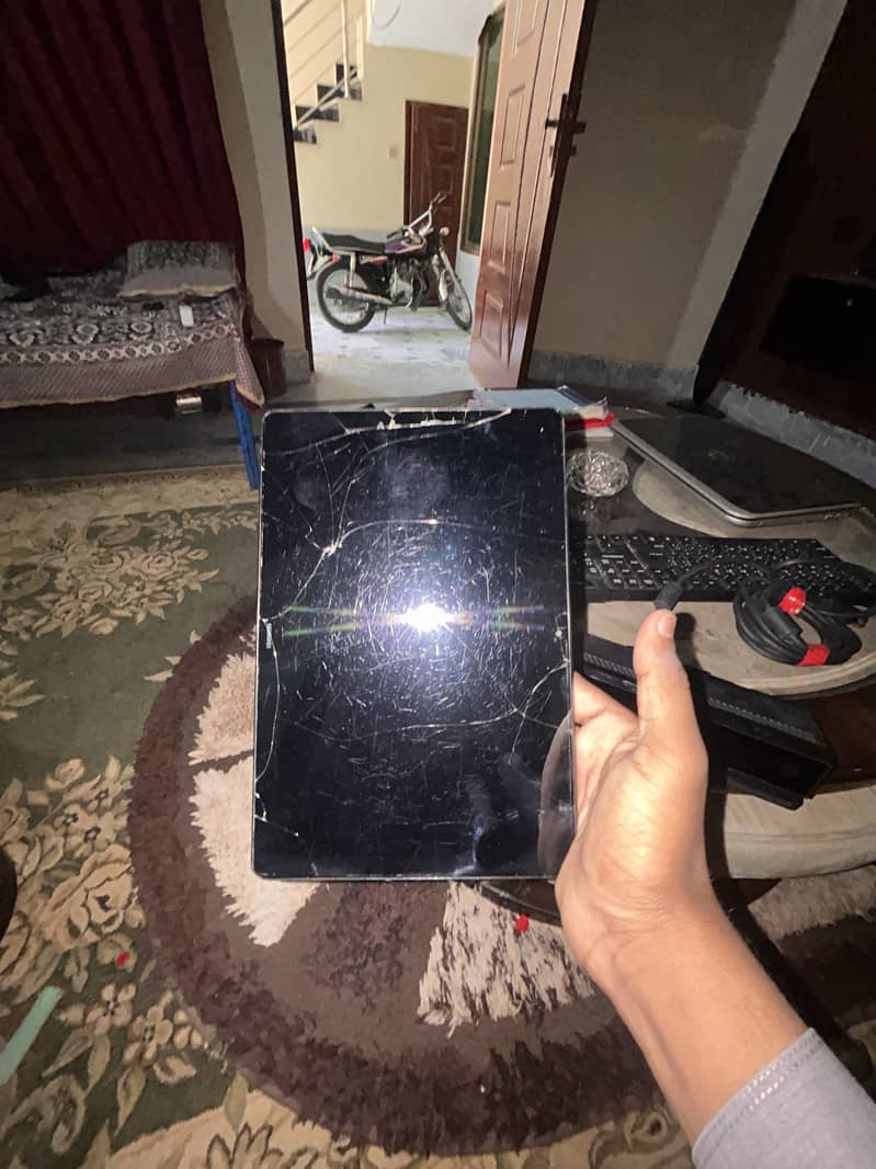 Huawei Tab 4