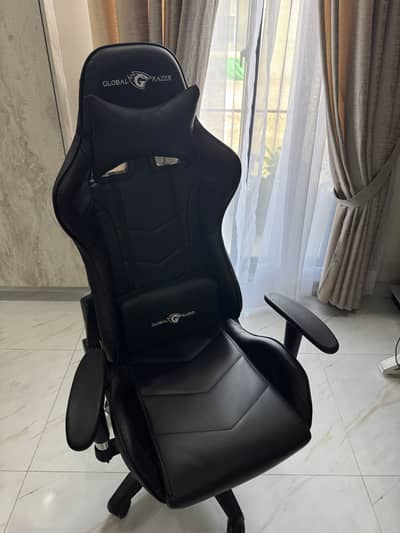 Global Razor Gaming Chair