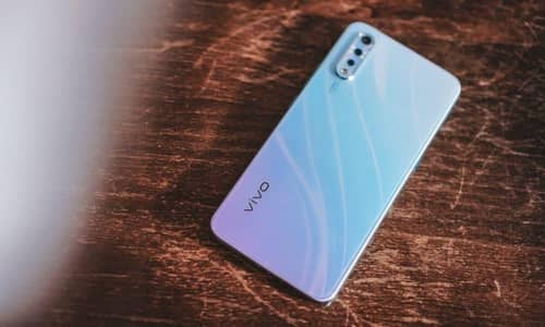 vivo s1 sky blue color 4 GB 128 GB