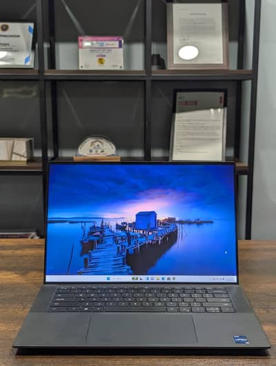 Dell Precision 5570 | Core i7/12th Gen | 16GB/512GB | RTX A1000 GPU