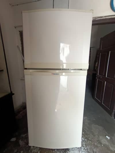 Dawlance refrigrater 02 door,  wattsapp *0*3*2*7*2*3*5*6*8*7*2*