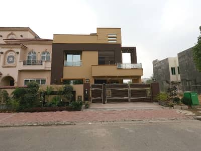 10 Marla Used House For Sale In Ghaznavi Block Bahria Town Lahore