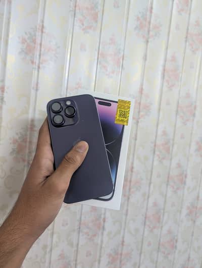 Iphone 14 pro pta approved with box 128gb