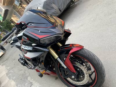 Ducatti replica 400cc in a brand new condition