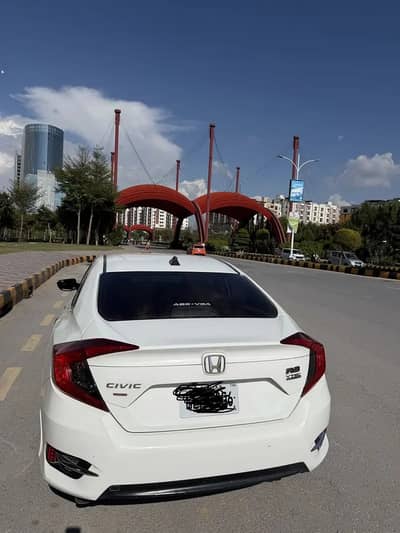 Honda Civic Turbo 1.5 (2016) model